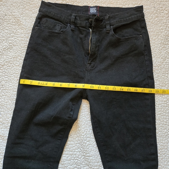 Urban Outfitters BDG Black Skinny Jeans - Picture 7 of 7